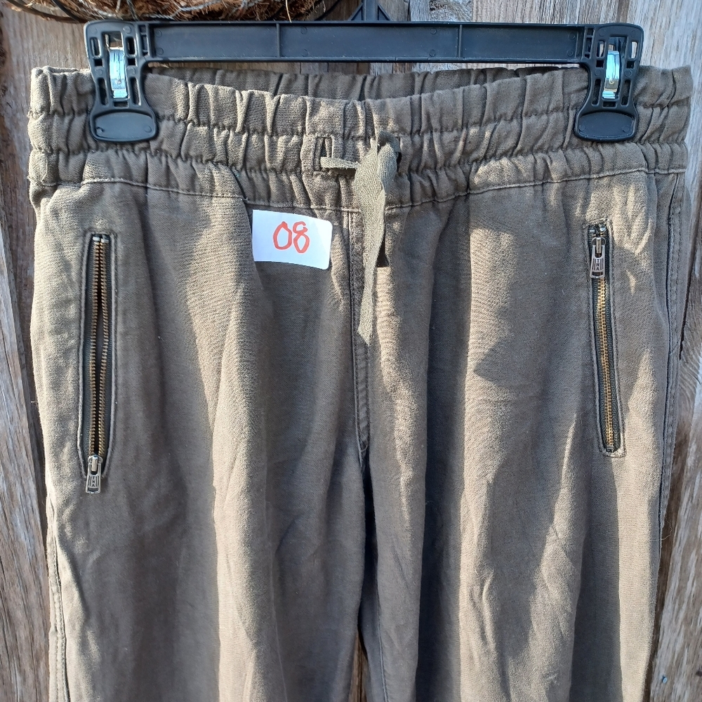 TNA Size 2 Olive slightly baggy pants. - Picture 4 of 8